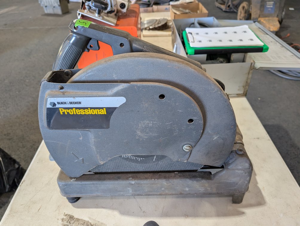 Black & Decker Professional Benchtop Chop Saw / Cut-Off Saw