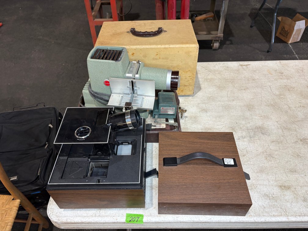 Vintage Kodak Slide Projector, Argus Slide Printer & Carrying Cases