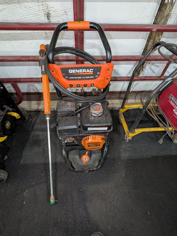 Generac 3100 PSI / 2.4 GPM Gas Powered Pressure Washer