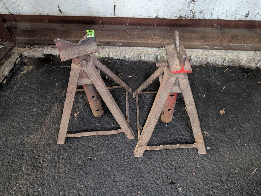 Pair of Heavy Duty Adjustable Steel Jack Stands