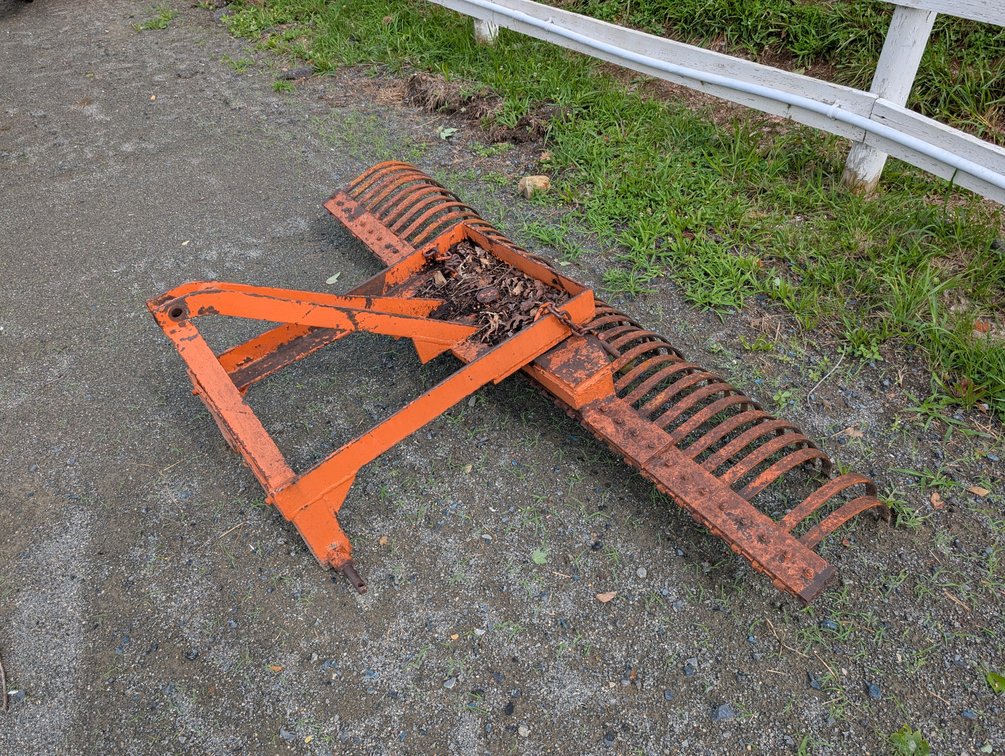 Heavy Duty Orange 3-Point Hitch York Rake