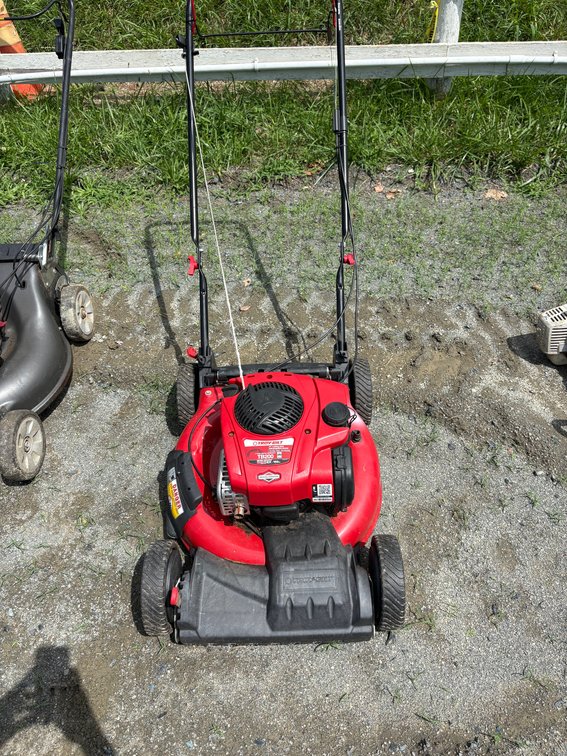 Troy-Bilt TB200 21" Self-Propelled Gas Lawn Mower