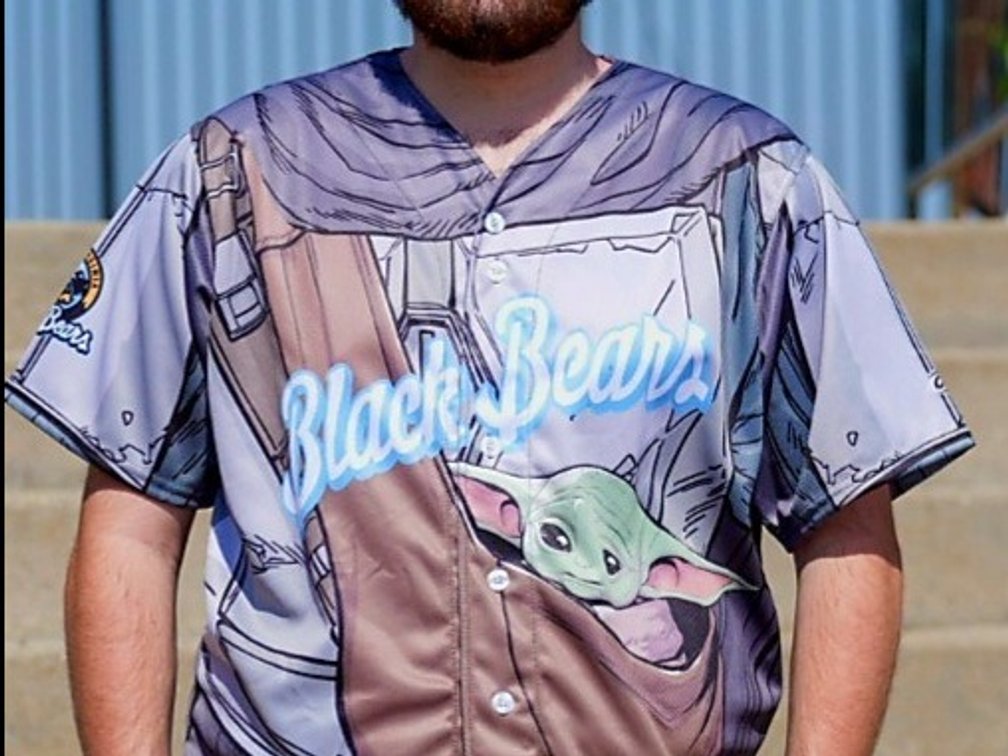 Jersey #17, Size 48 (XL) Worn by Aydan Decker-Petty