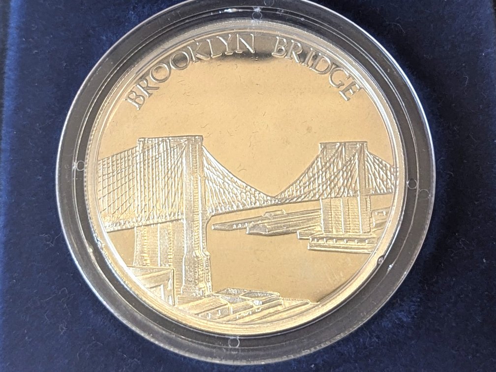 1981 Brooklyn Bridge Silver Coin