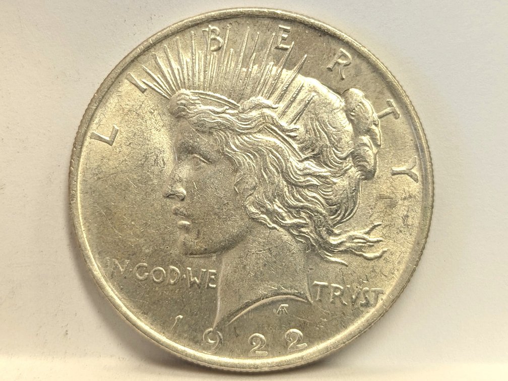 1922 BU Peace Dollar