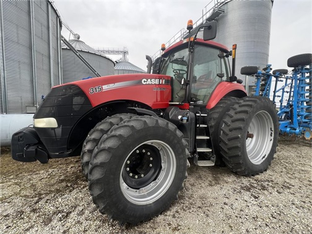 2011 CASE IH 315