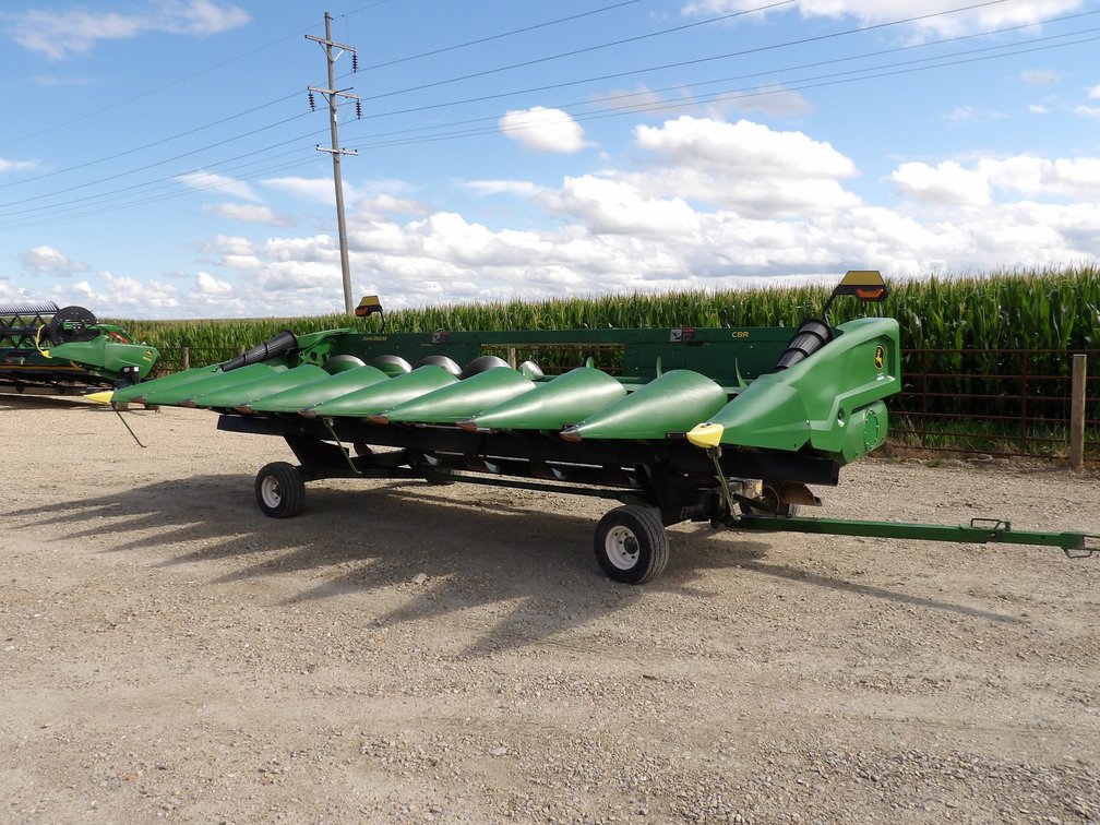 John Deere C8R
