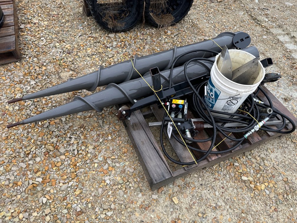 Down corn end rollers