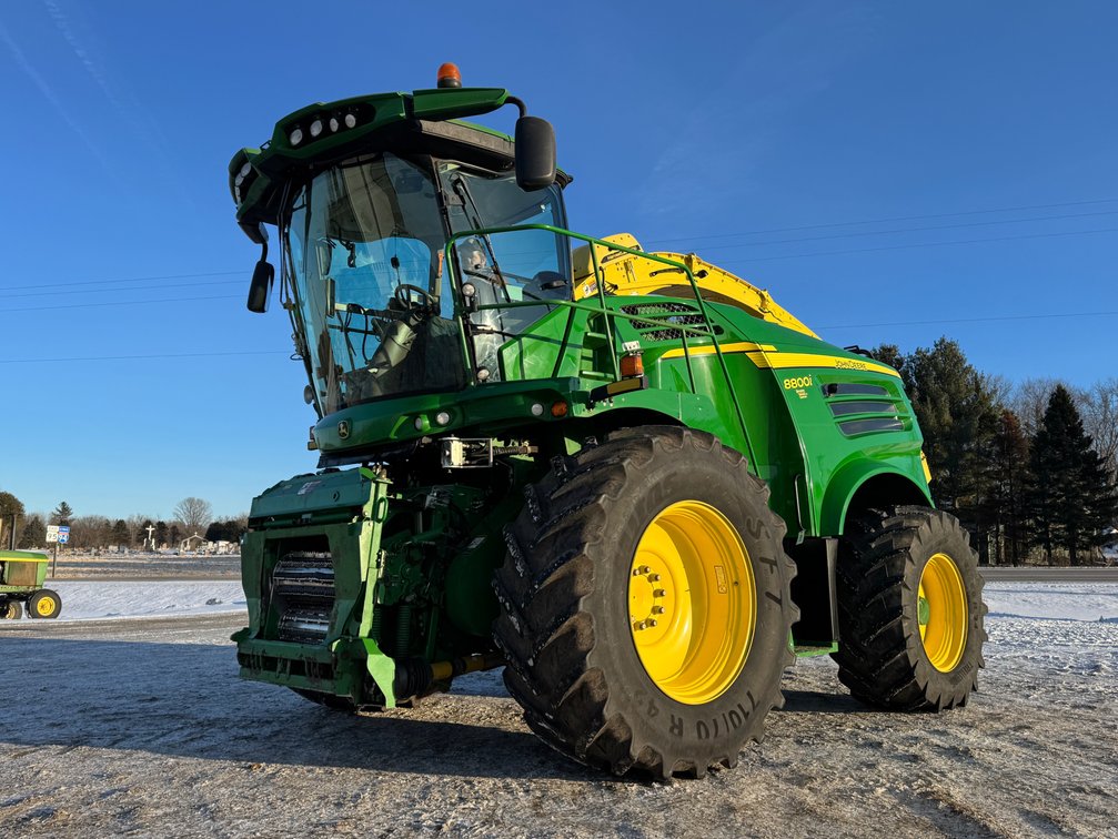John Deere 8800I
