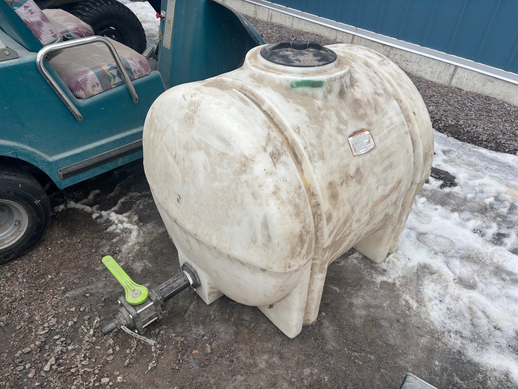 125 Gallon Tank with Valve