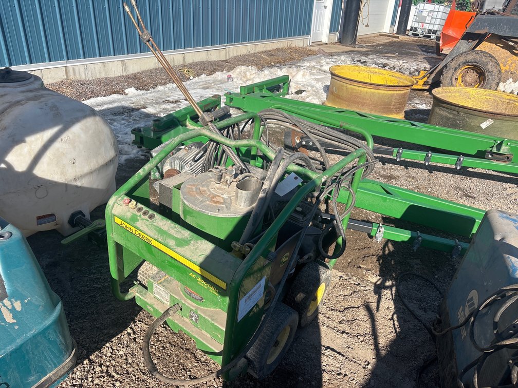 John Deere Ac-2000EH Hot Pressure Washer