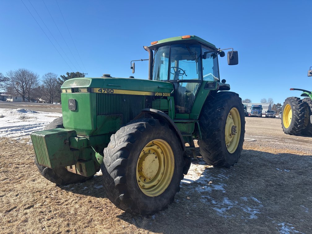 John Deere 4760