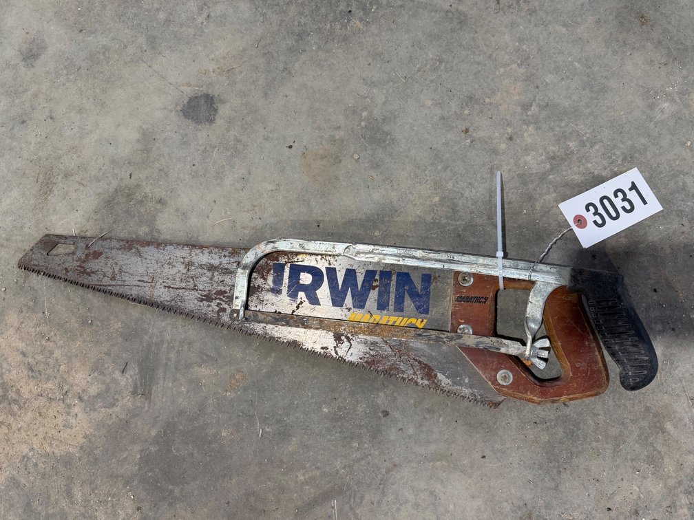 2 Hand Saws