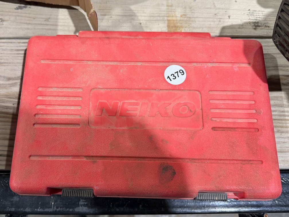 Nieko drill bit set