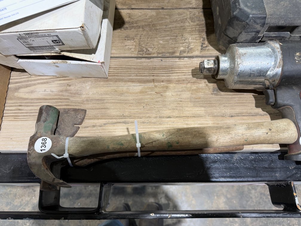 Hammer and hatchet