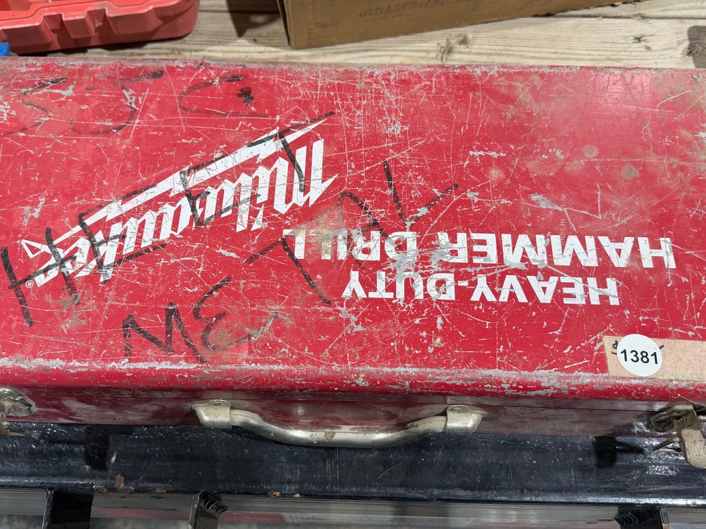 Milwaukee hammer drill