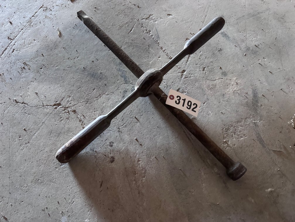 Tire Wrench
