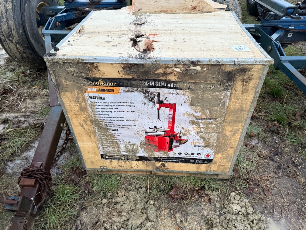 New Land Honor 24 in Automatic Semi Tire Changer