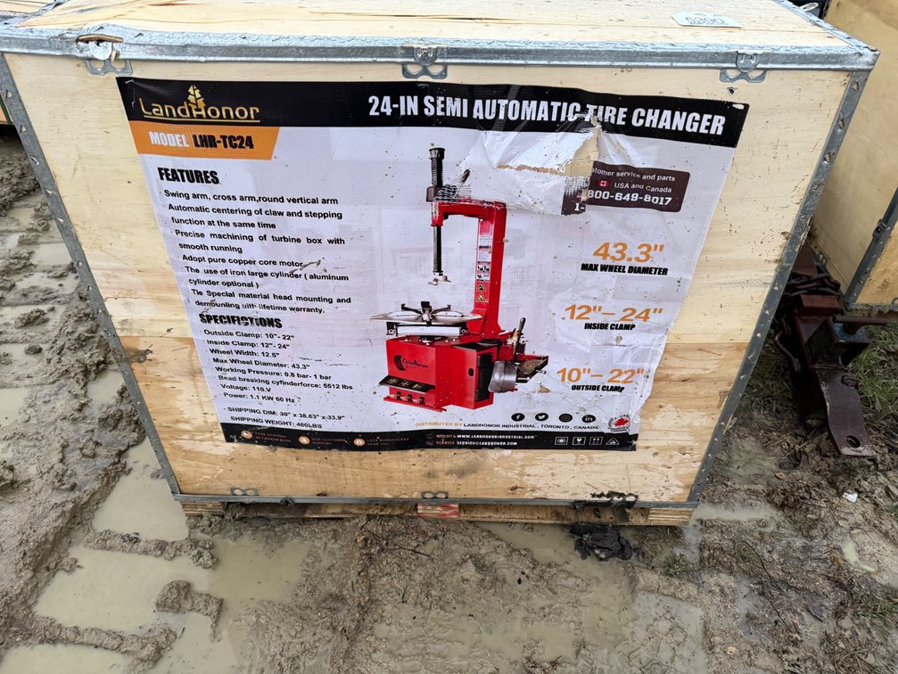 New Land Honor 24 in Automatic Semi Tire Changer