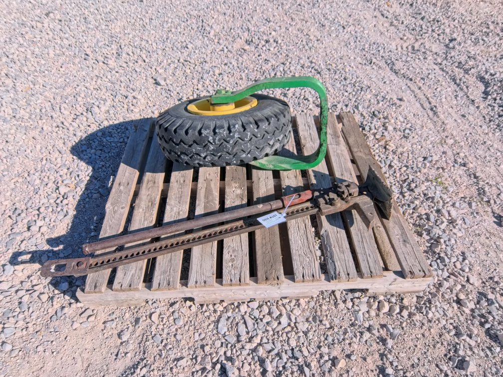 John Deere Dolly Wheel And Handyman Jack