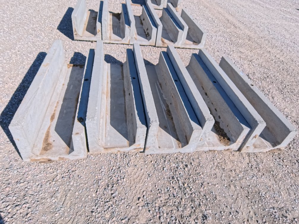 8ft Concrete J-Bunks (5 Count)