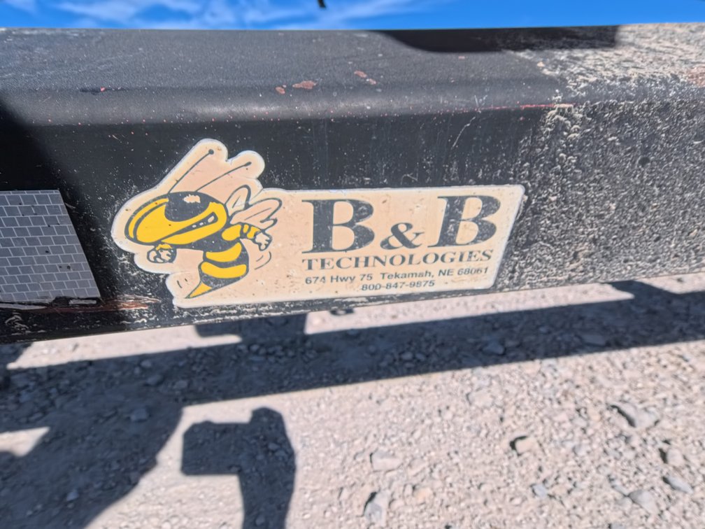 B&B High Speed Header Trailer