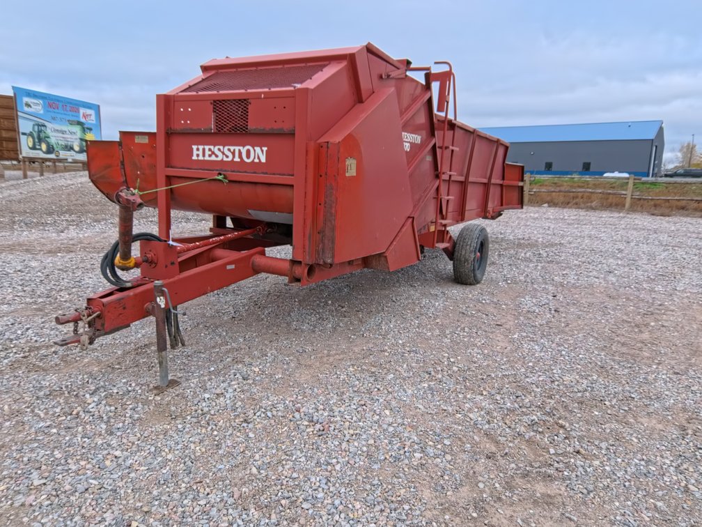HESSTON 4870 Bale Processor