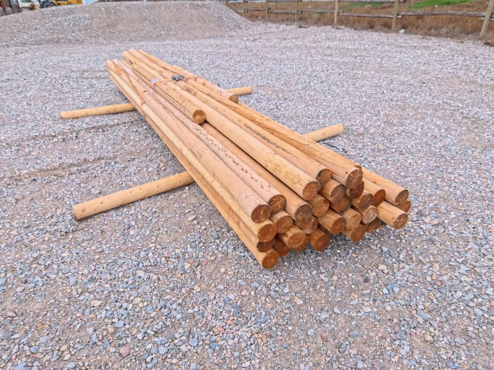 4" x 16' Debarked Pine Rails (32 Count)