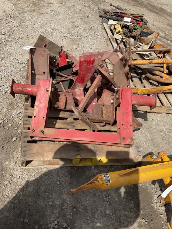IH Cab & Loader Brackets- Sold by Pallet