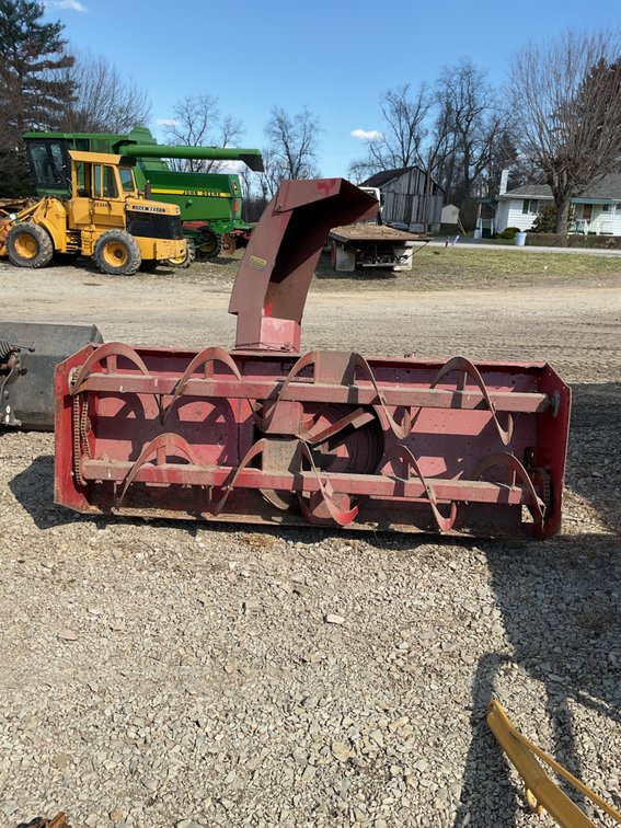 IH 80 3 pt Snow Blower S/N 309090400098904