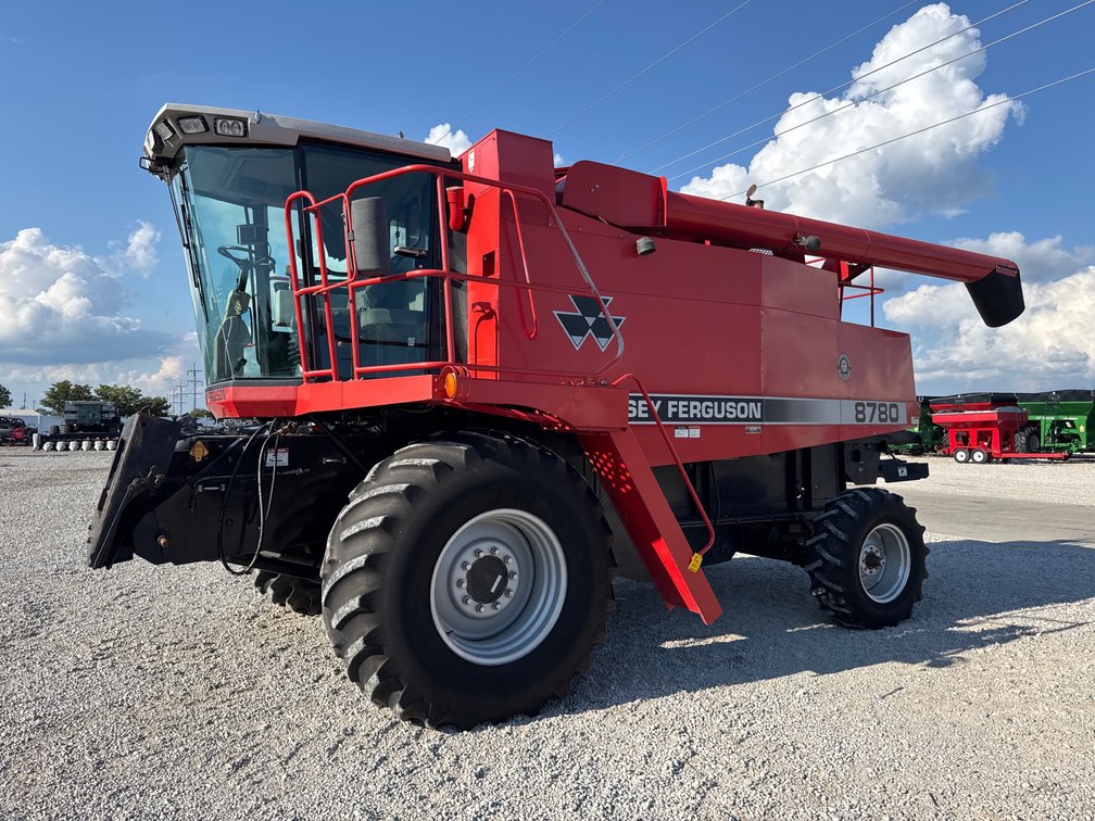 Massey-Ferguson 8780
