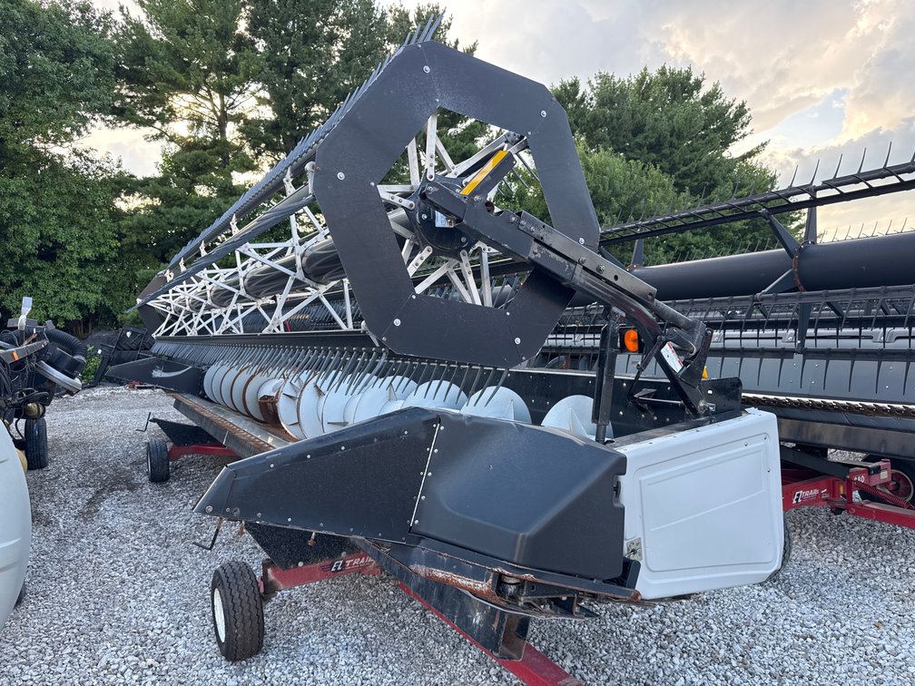 Gleaner 8000-30