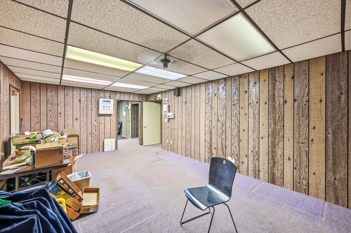 Image for 840 Ann Ave 10,562 SF Warehouse Ofiice