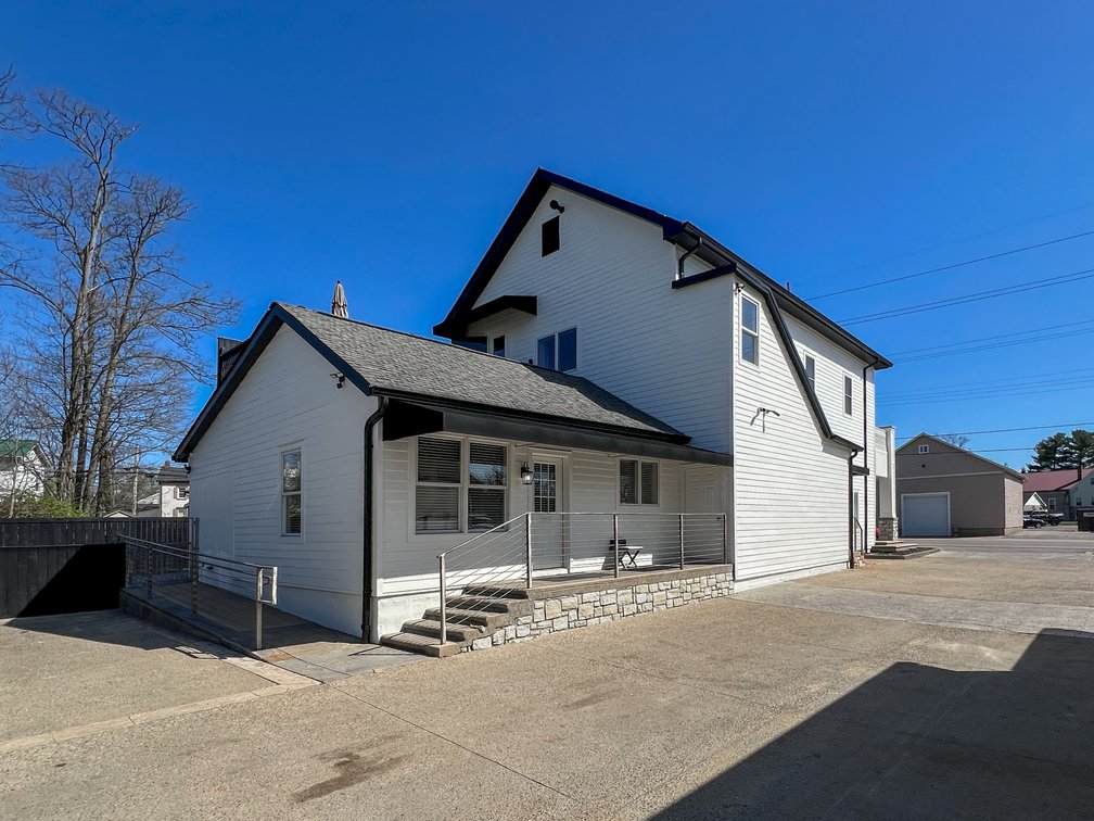 Image for 5000 SF Fully Remodeled Mixed-Use Maineville Ohio