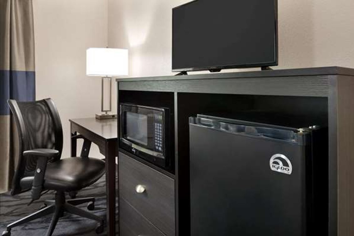 Image for Baymont Inn & Suites | Toledo Airport