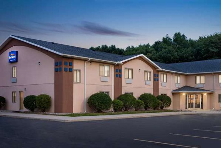 Image for Baymont Inn & Suites | Toledo Airport