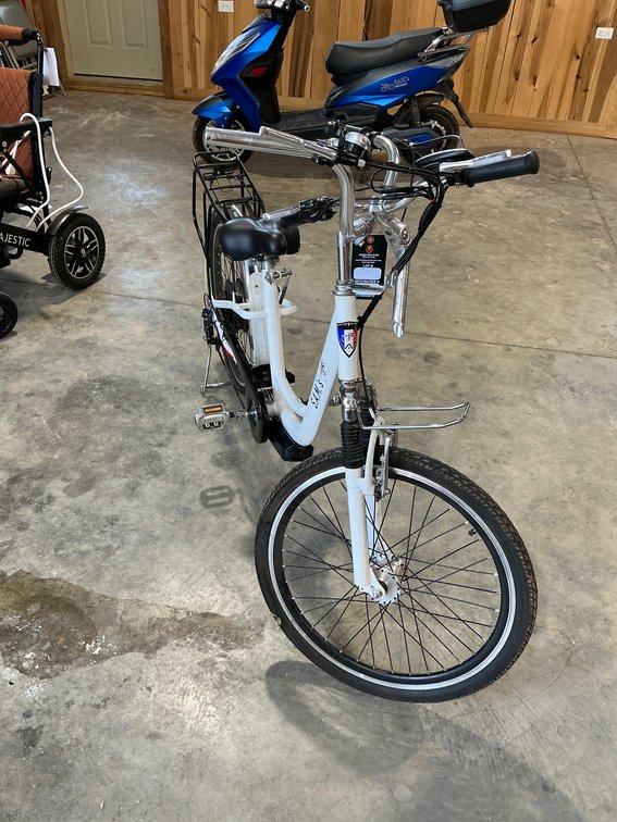 S.A.M.’s White Electric Bike