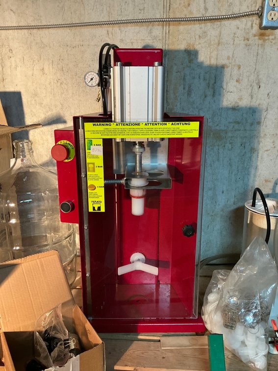 Tenco Pneumatic Bottle Corker