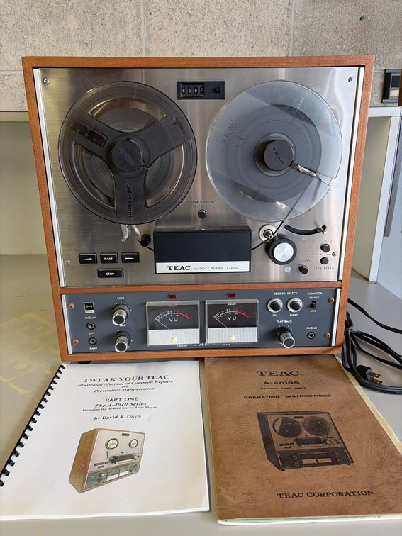 TEAC A-4010S is a reel-to-reel tape recorder