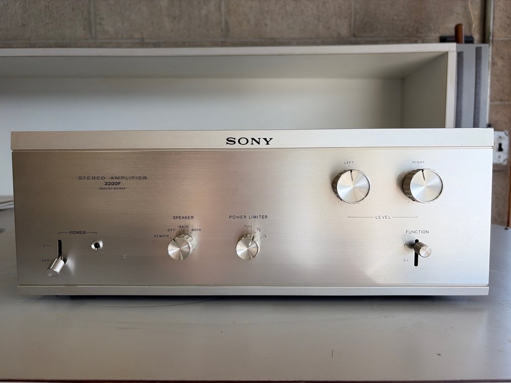 Sony TA-3200F stereo power amplifier
