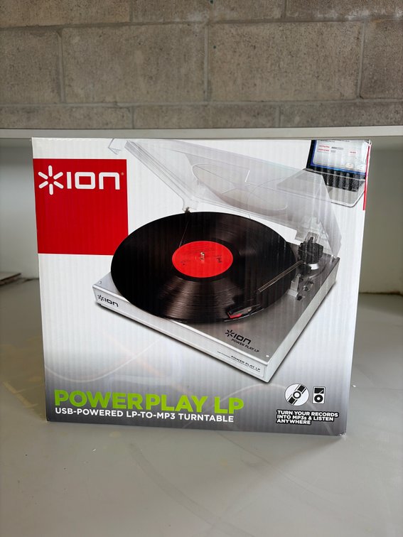 ION PowerPlay LP USB-powered turntable