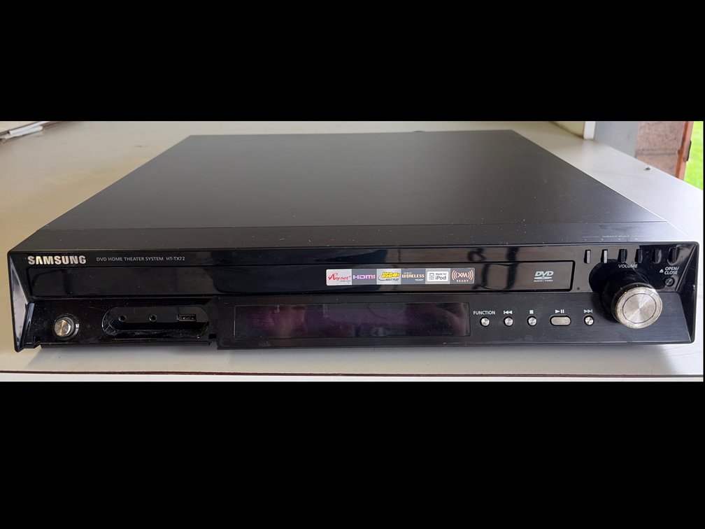 Samsung HT-TX72 DVD Home Theater System.