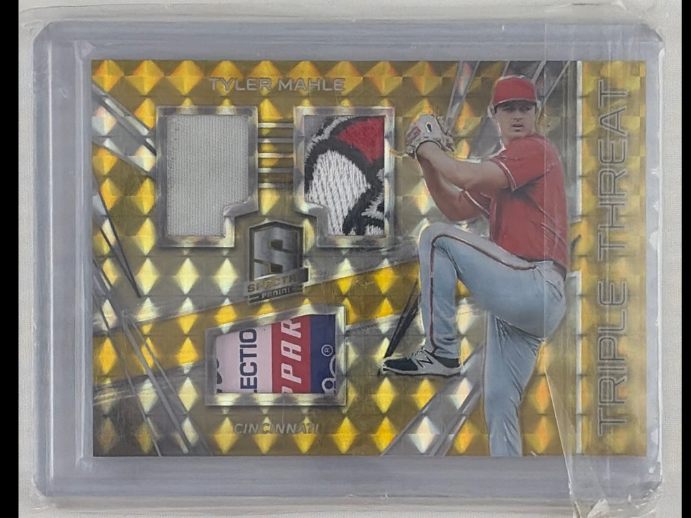 Tyler Mahle 09/10 Player Used Material