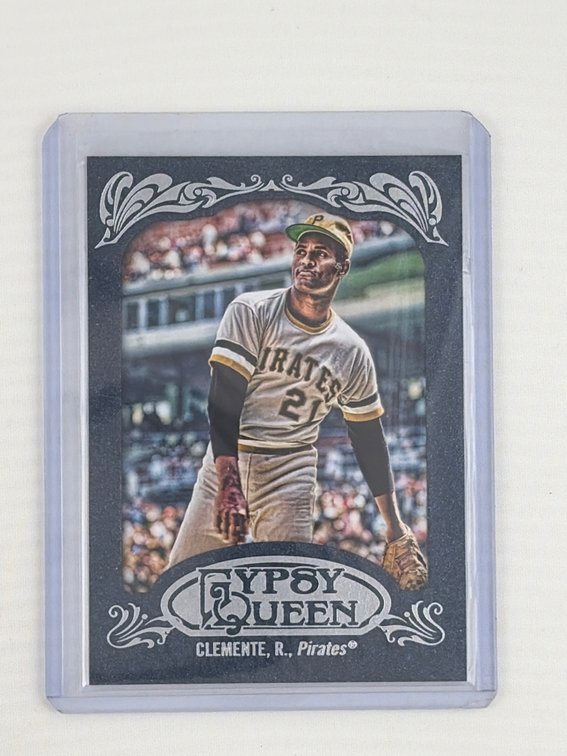 Roberto Clemente Short print Topps Gypsy Queen Baseball Card 188/599