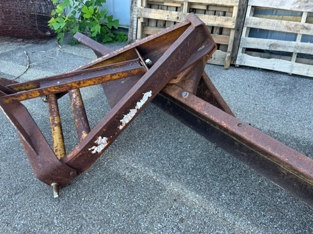 Image for John & Shirley Morken Contents Online Auction
