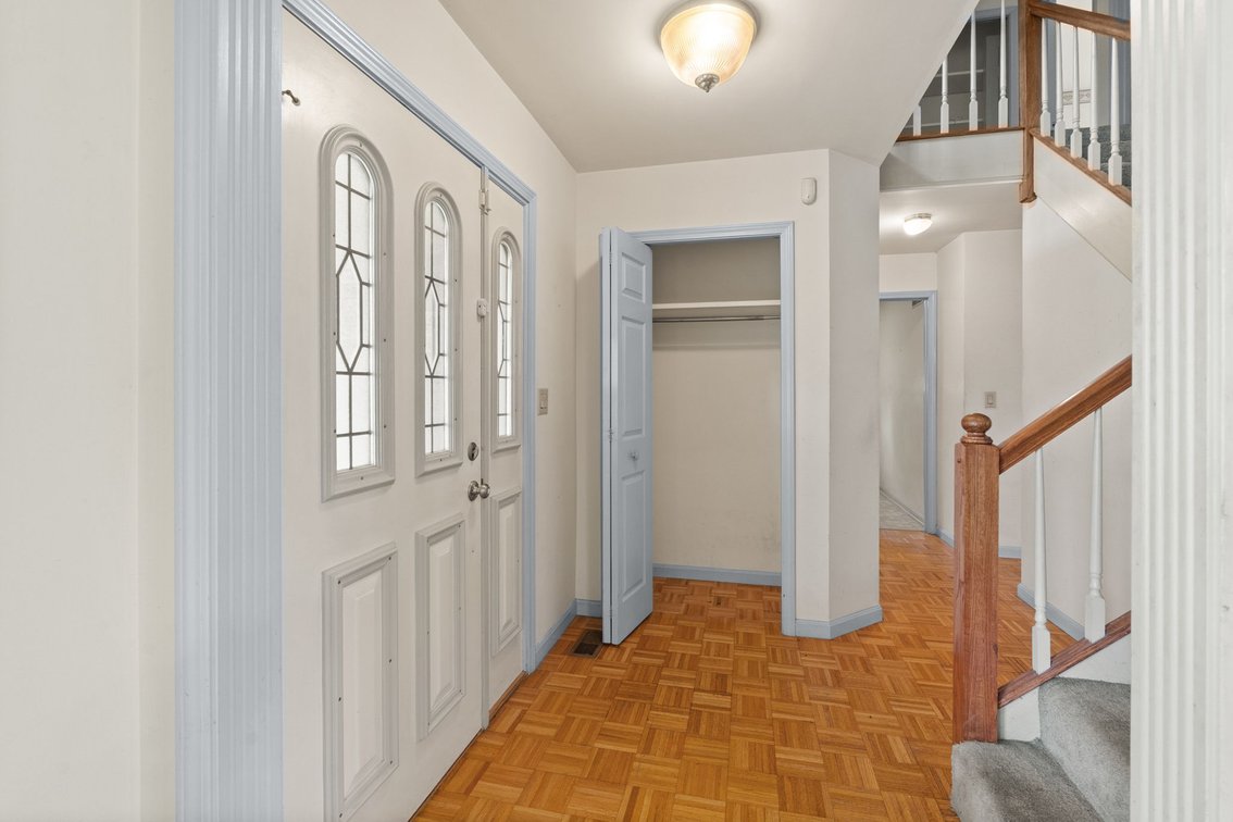 Image for Charlestown, IN | 4 BR/2.5 BA Home Online Auction