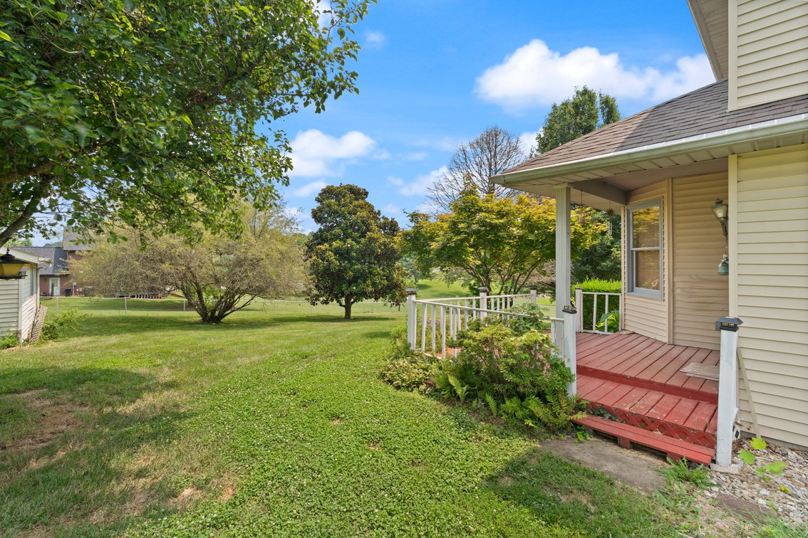 Image for Charlestown, IN | 4 BR/2.5 BA Home Online Auction