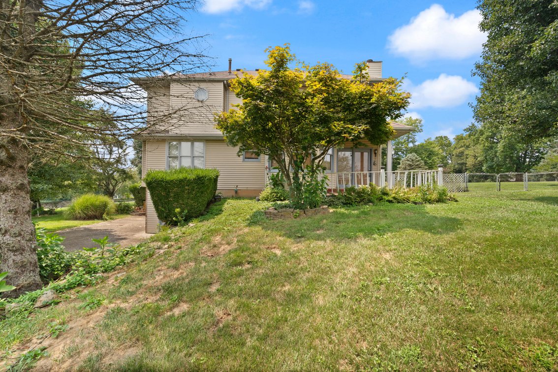 Image for Charlestown, IN | 4 BR/2.5 BA Home Online Auction