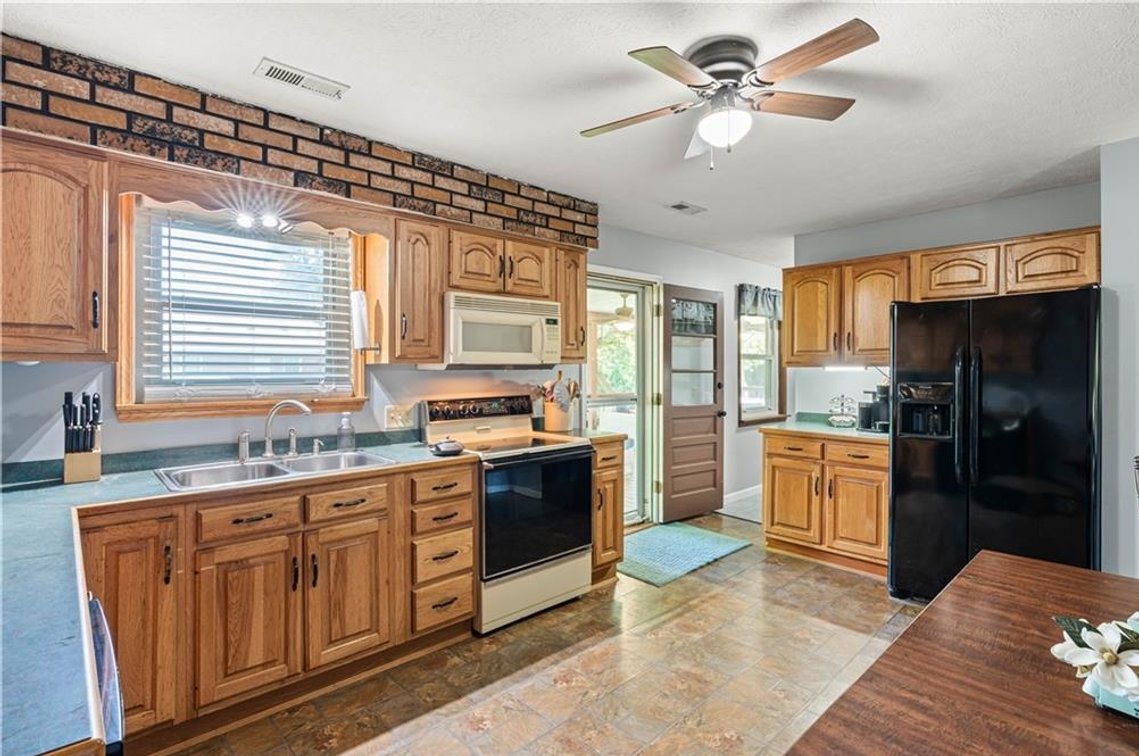 Image for Georgetown Real Estate Auction!! 1801 Payne Street - ONLINE AUCTION ONLY