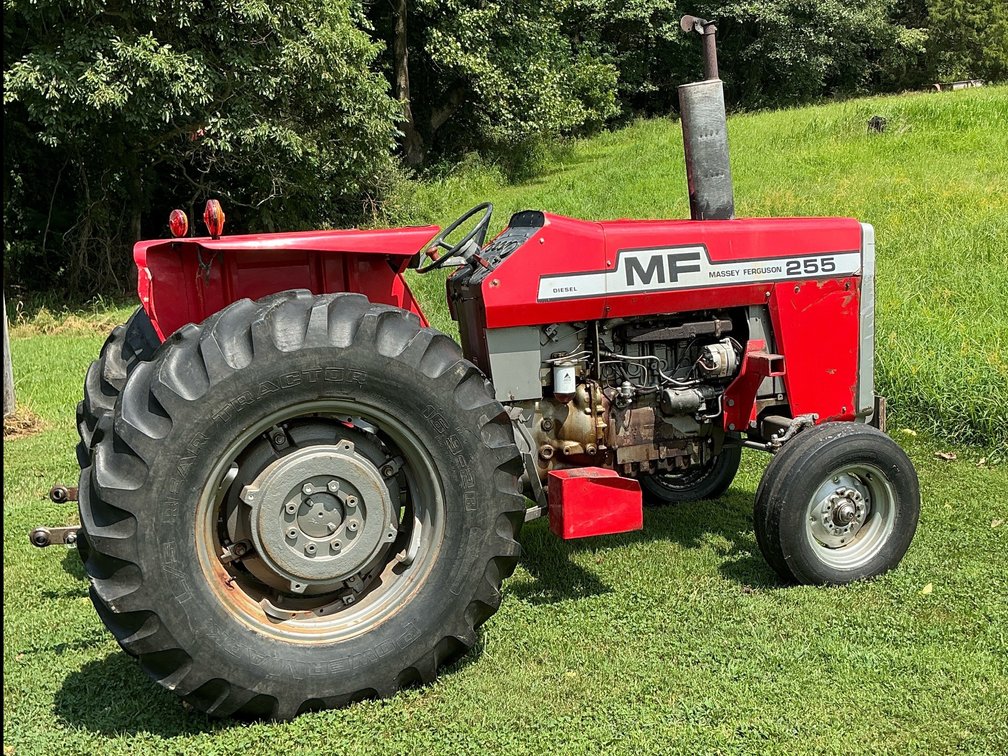 1979 Massey Ferguson 255 Diesel  tractor - 3950 Hrs